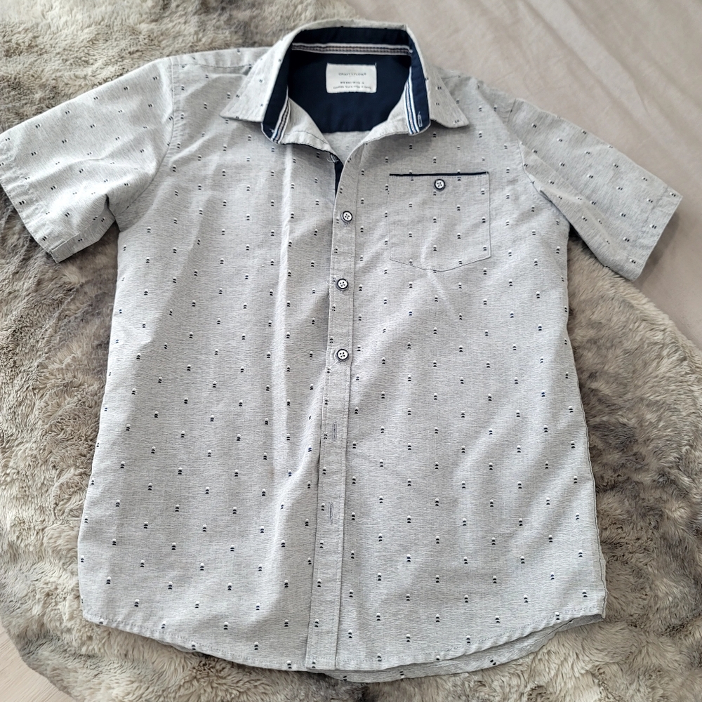 CRAFT + FLOW Boys Short Sleeve Button Down Shirt Size M 10-12